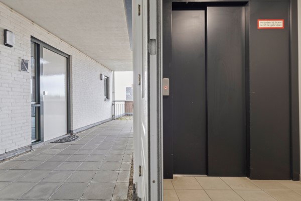 Medium property photo - Markt 11C, 5941 GA Velden